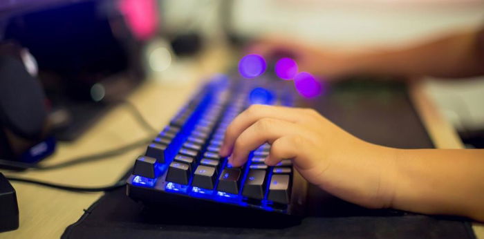 Bata na adik sa video games, namatay matapos maglaro magdamag