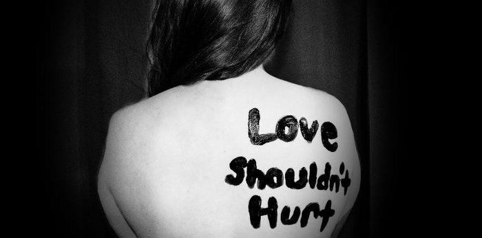 Dahil ayaw makipagtalik, bugbog sarado ang isang babae sa boyfriend niyang duktor