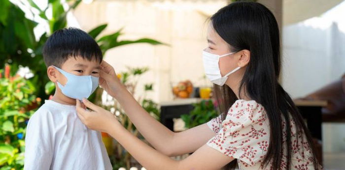 3 ways for mom to better handle these extraordinary times