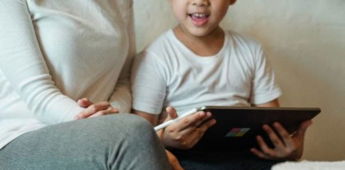 Zoom games for kids: A new way to help your child's social development