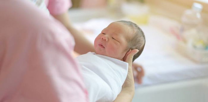Are chubby babies healthy? What you need to know about overweight babies