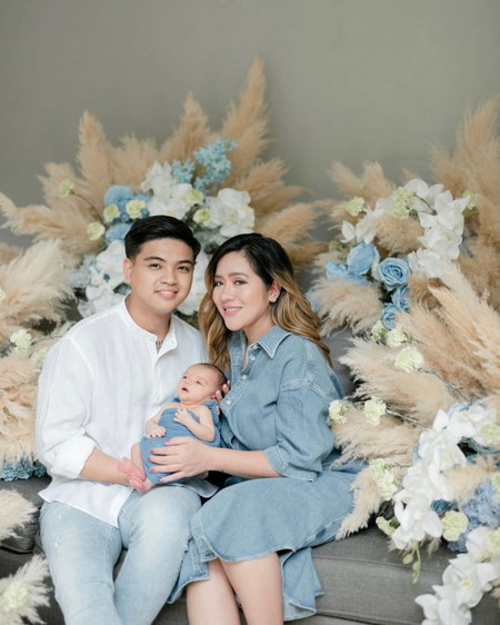 angeline quinto son