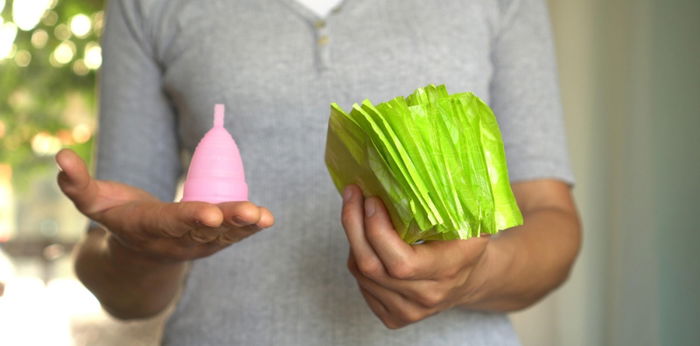 On WoMENS Cycle: Pads vs. Menstrual Cup