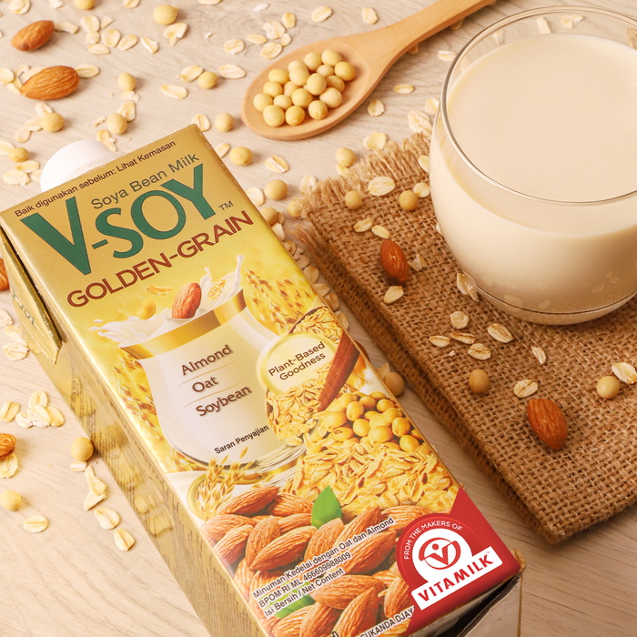 SEE, TASTE AND LOVE THE NEWEST DAIRY-FREE MILK IN THE METRO