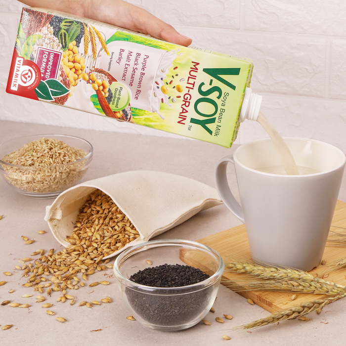 SEE, TASTE AND LOVE THE NEWEST DAIRY-FREE MILK IN THE METRO