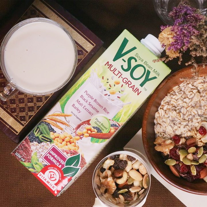 SEE, TASTE AND LOVE THE NEWEST DAIRY-FREE MILK IN THE METRO