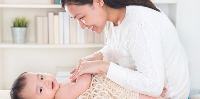 Masahe sa baby nakatutulong para iwas postpartum depression si mommy, ayon sa isang study