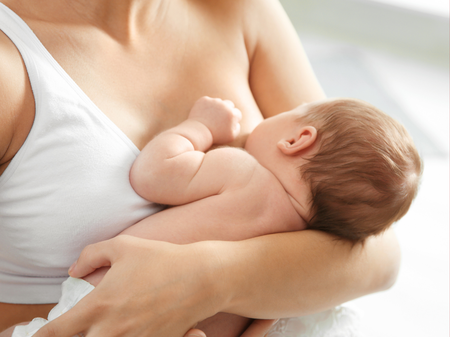 Tamang Posisyon sa Pagpapasuso Ng Sanggol