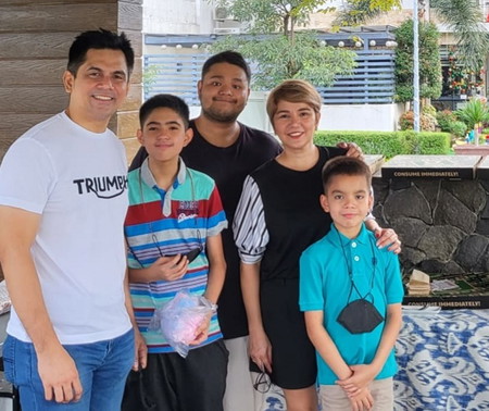 amy perez family