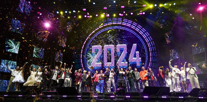 'Nostalgia Meets the Future' - A Star-Studded New Year’s Eve Countdown to 2024, Celebrating Filipino Pride and Global Excellence!
