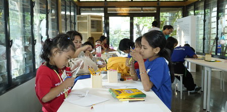 UNIQLO Inspires Peace Through Art with Kids from Underserved Communities