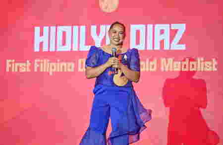 Hidilyn shares how winning the Olympic Gold wasnt just a win for her after many setbacks, but also a winfor the entire country, creating a historic first.