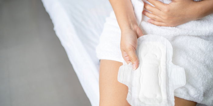 Lochia: What's Normal and When to Go to the Doctor for Postpartum Bleeding