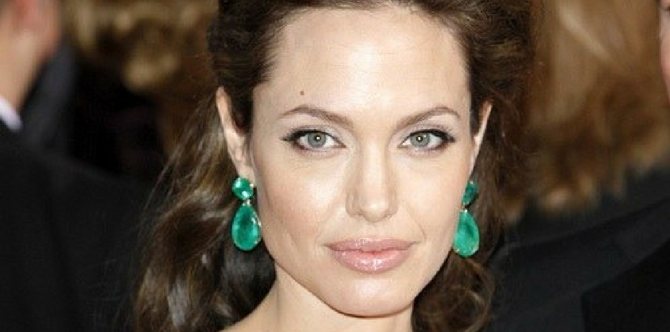 Angelina Jolie quitting Hollywood for motherhood?
