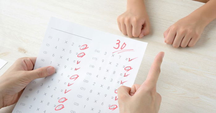 Singaporean Mum Wants Divorce Because Of Bad Grades!