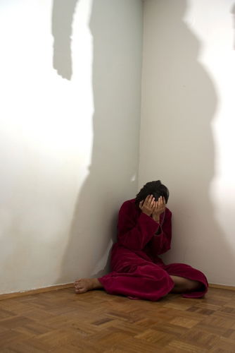 Dad Improves Maid Service After His First Experience With A Maid