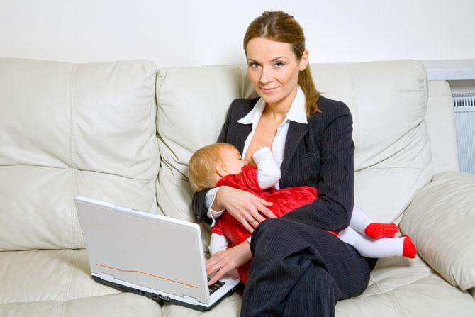A Mother's Multitasking Survival Guide: 8 Tips To Juggle Tasks