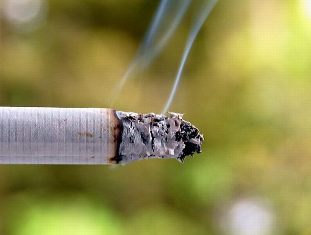 Ugly effects of second-hand smoke and female fertility