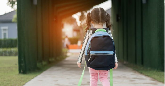 At What Age Can Your Child Walk to School Alone?