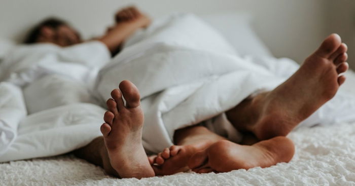 What Is Natural Insemination? Here's What Couples Need To Know