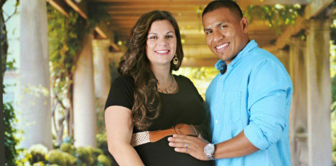 Pregnancy belt for dads: Feel baby's kick!