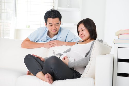 4 ways to convince your husband to have a baby