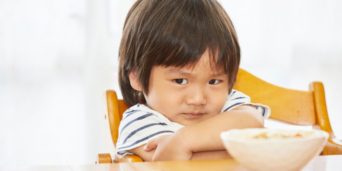 Mealtime Success with Your Picky Eater: Tips and Tricks for Parents