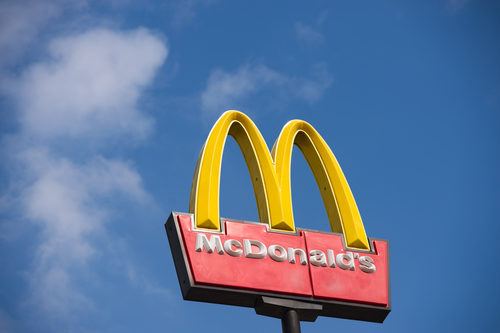Food fight: Jamie Oliver makes McDonald’s drop "pink slime" beef additive