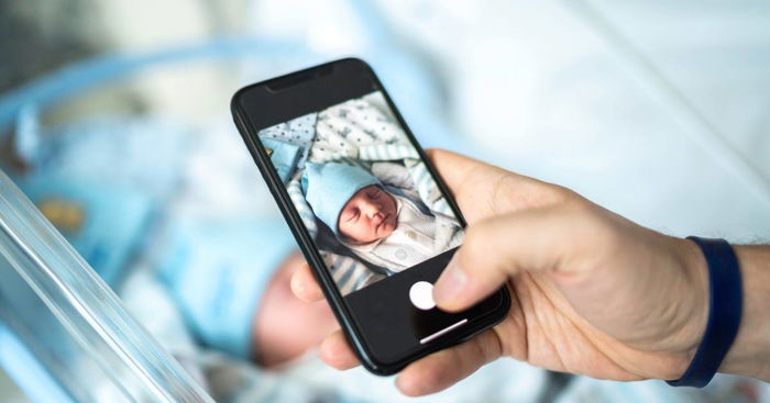 What You Need To Know About Taking Your Baby's Passport Photo