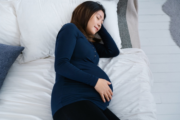 Image showcasing The Link Between Sleep During pregnancy and Child Development