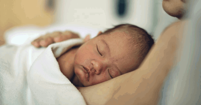 10 Things You Need to Know Before You Start Breastfeeding