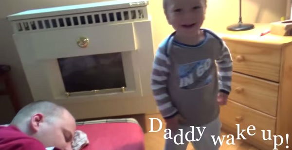 How to wake Dad up - according to a toddler!