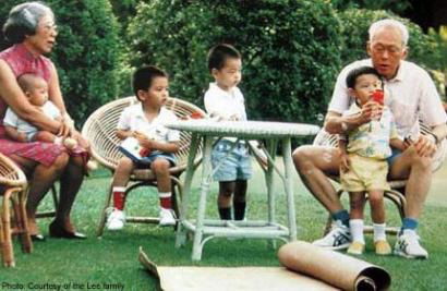 "Ye Ye - we will try to make you proud": Lee Kuan Yew through the eyes of a grandson