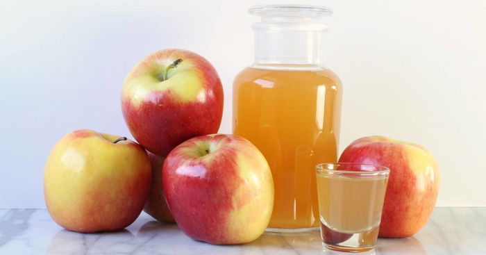 10 Incredible Health And Beauty Uses Of Apple Cider Vinegar