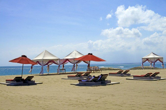 9 great deals for family holidays this season!