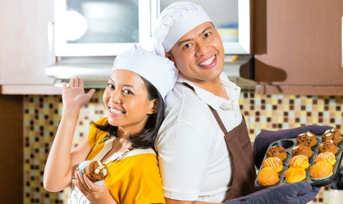 Spend time with your spouse: Volunteer together!