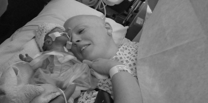 Cancer stricken mum delays chemo for unborn baby