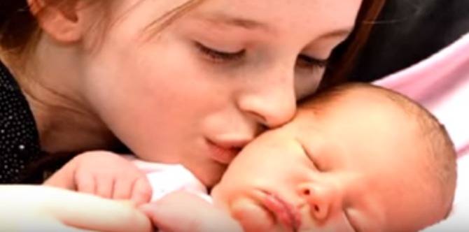 11-year-old delivered her mom's baby before going to school