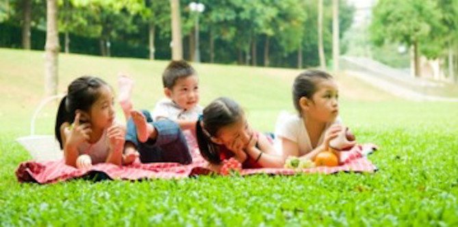 Kids Activities: 5 Daily Schedules For The Holidays