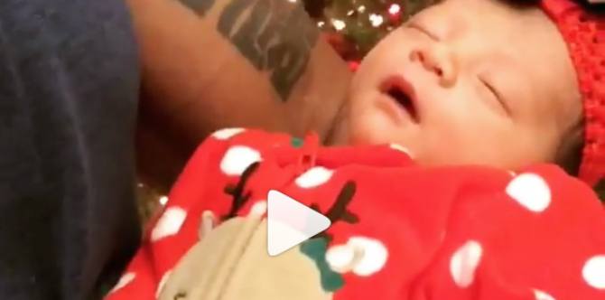 'The Rock' sings to baby girl