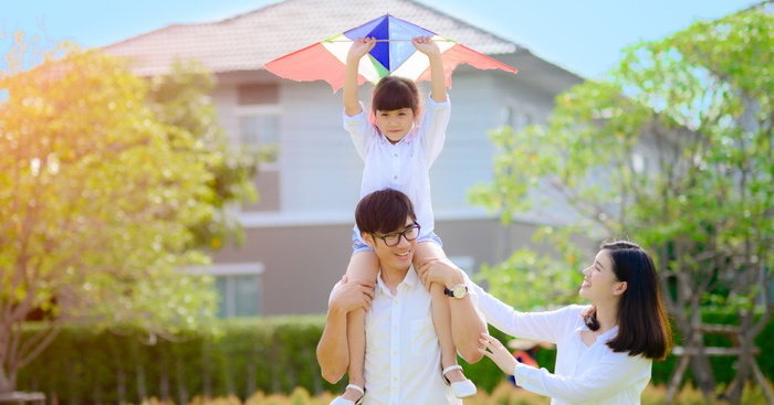 9 Simple Ways on How You Can Make Your Child Feel Loved