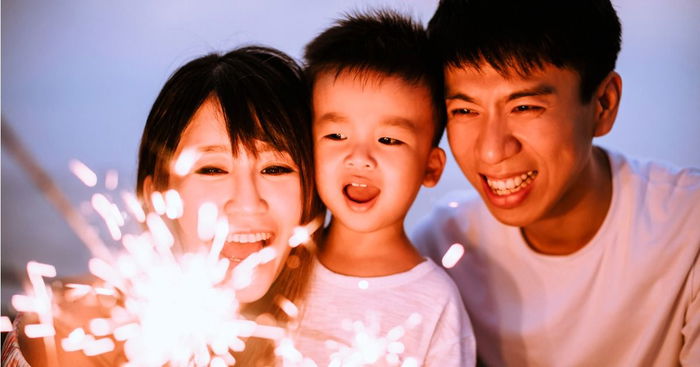 Top 10 New Year Resolutions All Parents Make And Break!