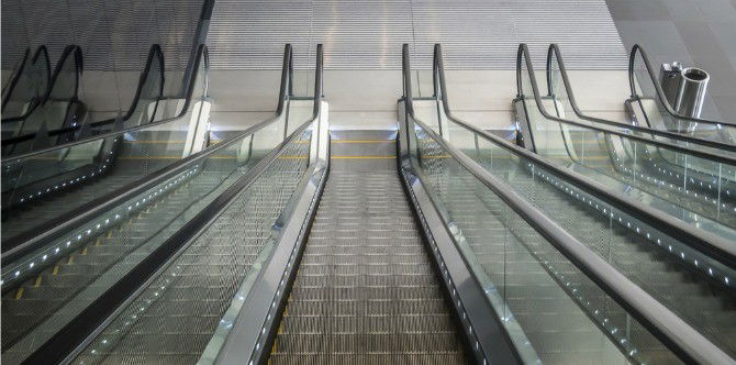 Man falls to his death in Singapore mall: Safety reminder for parents this festive season