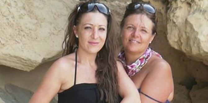 53-year-old woman agrees to become surrogate mum for 29-year-old daughter