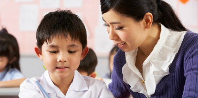 Thoughts that go through every Singaporean parent's mind during Parent-Teacher meetings