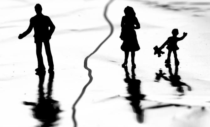 Helping Children Deal With Divorce: A Guide For Parents