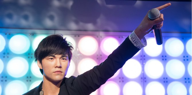 See C-Pop King Jay Chou's daughter's face for the first time!