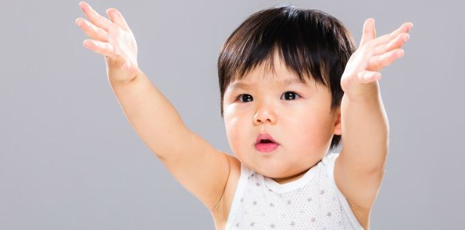 Why I Have Stopped Telling My Kids To Give Hugs to Others