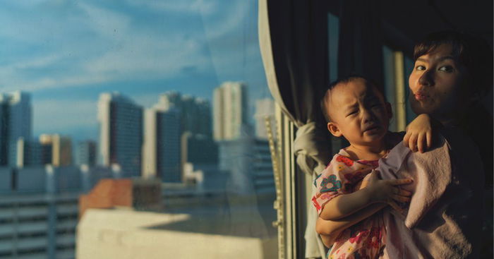 A Stay at Home Mum's Confession: "After the First Few Months of Quitting, I Felt Stripped, Naked, Tag-less"