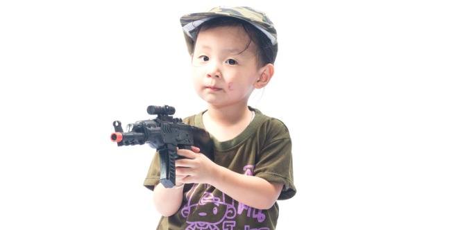 Toddler accidentally shoots another in the head